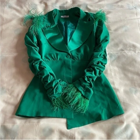 green emerald velvet dress Retrofete